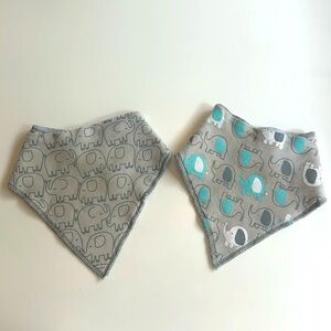 Lu🤍able Friends Bibs 2 Pack